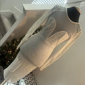 Forever 21 Cream Lace Dress